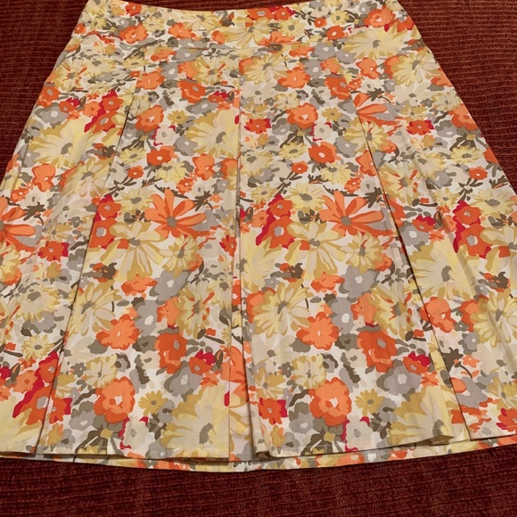 A-Line Skirt with Yellow Orange Red White Grey Flowers - Picture 3 of 9